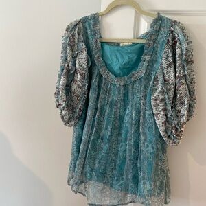 Women’s Blue Blouse. Size: M